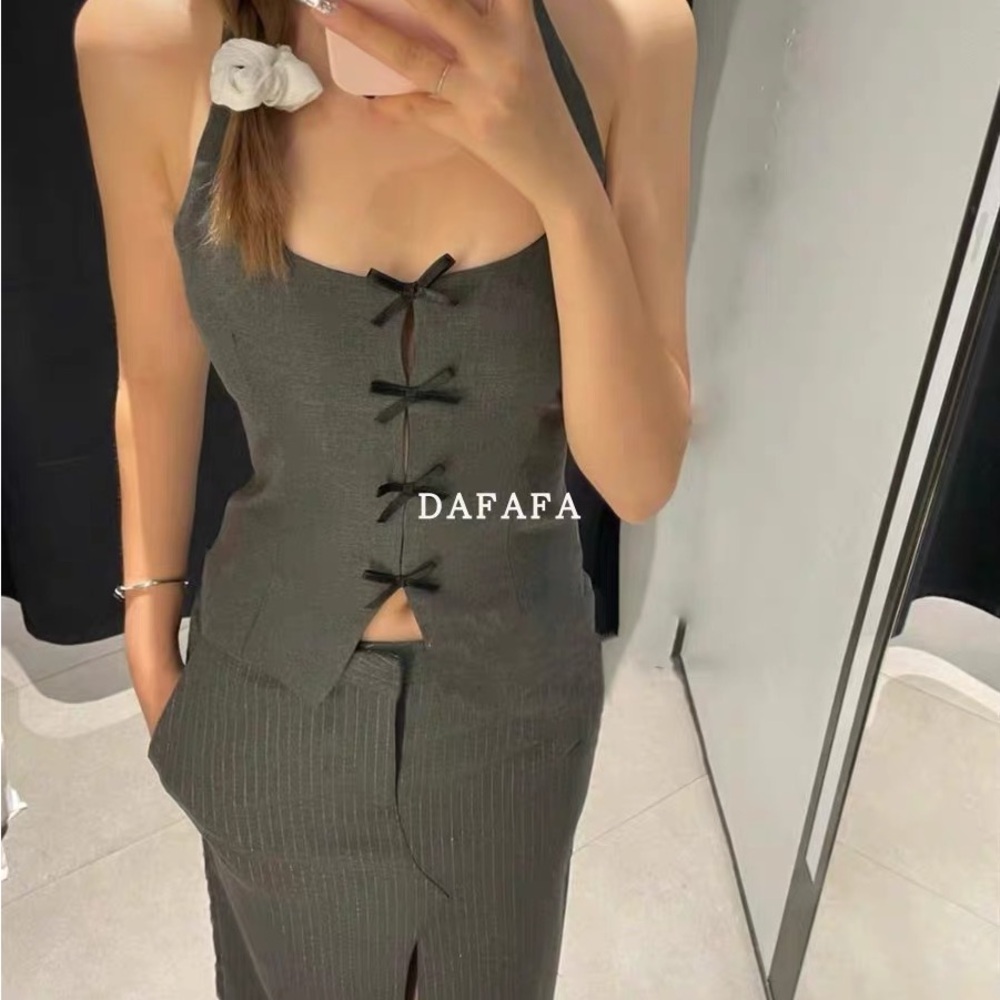 Brand new top
